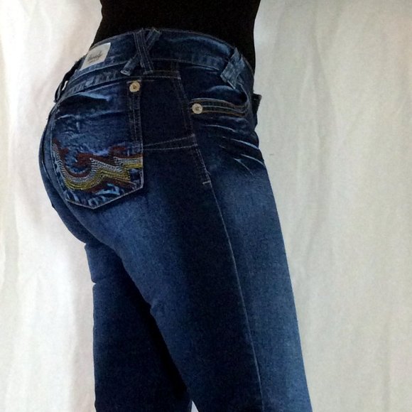 Premium butt lift jeans Brazilian Booty push up stretch jeans made in Colombia - Picture 2 of 11